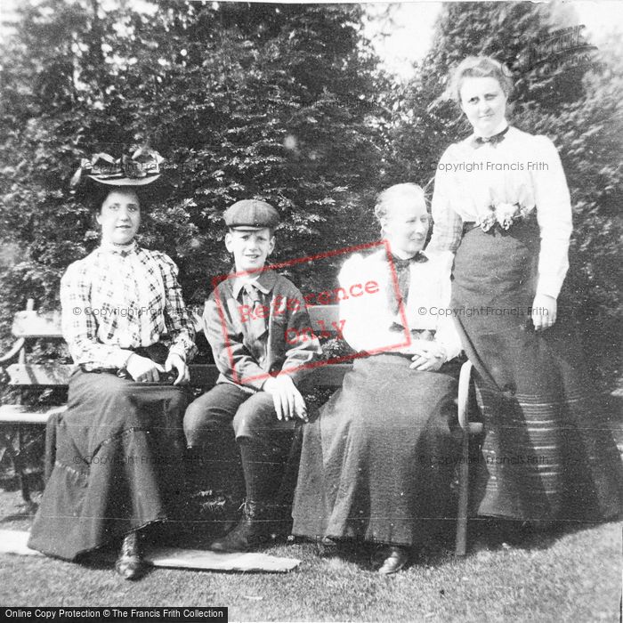 Photo of Family 1902