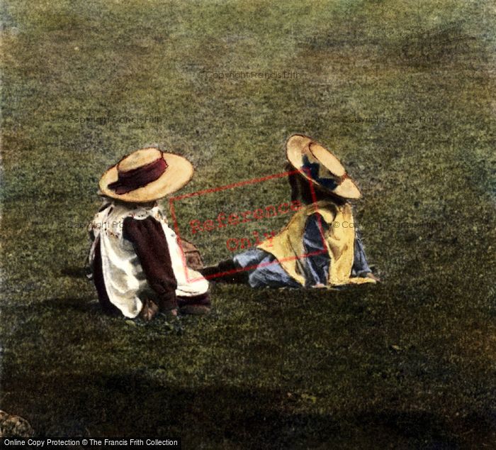 Photo of Girls In The Park 1906