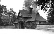 Gatehouse c.1955, Sproughton