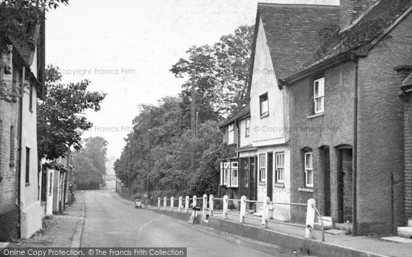 Photo of Sproughton, Lower Street c.1955