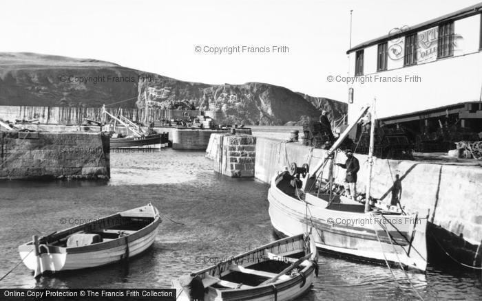 Photo of St Abbs, By The Lifeboat House c.1955