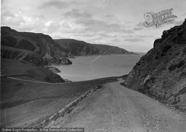 Photo of St Abbs, Head, Lighthouse Road c.1935
