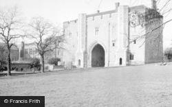 Abbey Gateway c.1955, St Albans
