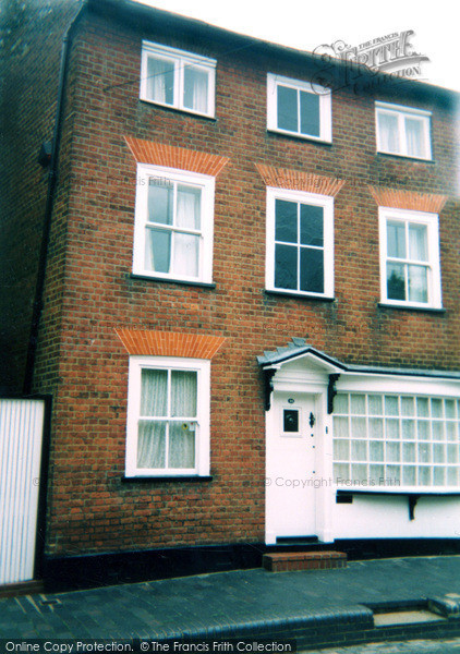 Photo of St Albans, Fishpool Street 2004