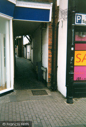 Sovereign Alley 2004, St Albans