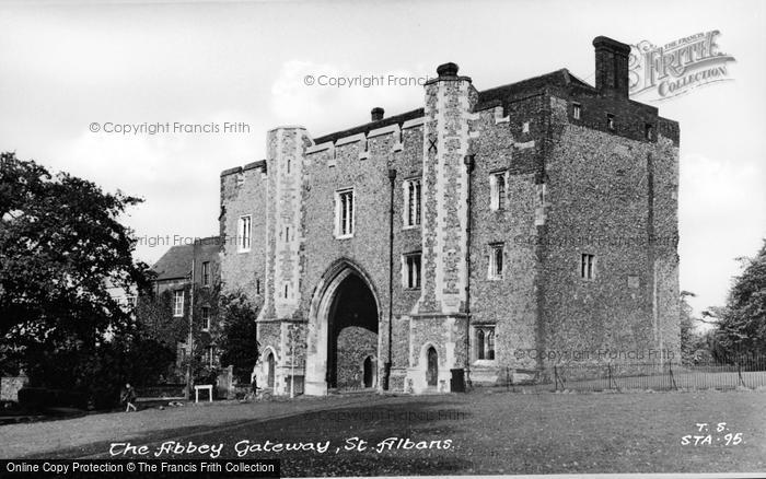 Photo of St Albans, The Abbey Gateway c.1955
