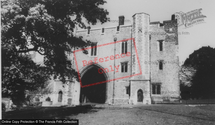 Photo of St Albans, The Cathedral Gateway c.1960