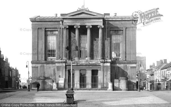 Photo of St Albans, The Town Hall c.1910