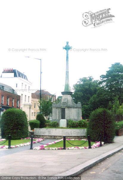 Photo of St Albans, The War Memorial, St Peter's Street 2004