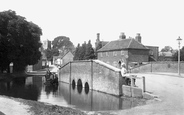 The Water Splash, St Michael's Village c.1920, St Albans