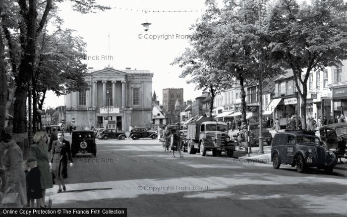 Photo of St Albans, Town Hall And Market Place c.1959