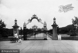 St Anne's, Ashton Gardens Entrance 1921, St Annes