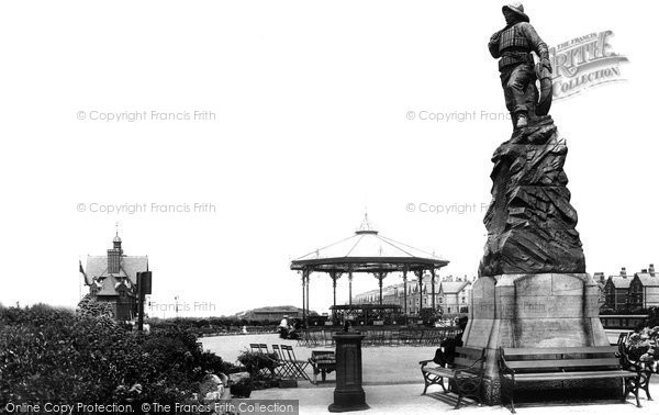 Photo of St Anne's, Lifeboatmen's Memorial And Bandstand 1906