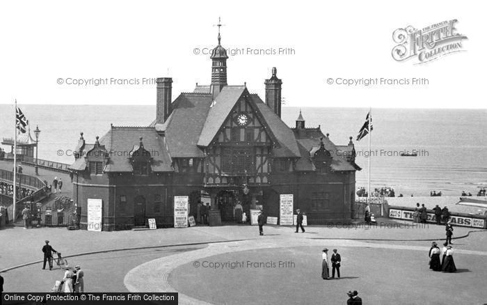 Photo of St Anne's, The Pier Entrance 1913