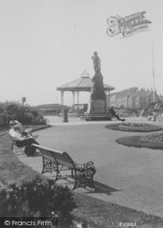 St Anne's, The Public In Esplanade Gardens 1906, St Annes