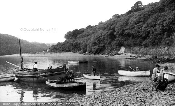 Photo of St Anthony In Meneage, The Harbour c.1960