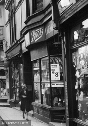 Boots, Fore Street 1931, St Austell