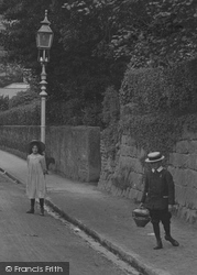 Children In Truro Road 1912, St Austell