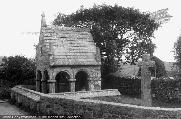 Photo of St Cleer, The Well 1938
