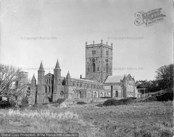 Photo of St Davids, Cathedral c.1960