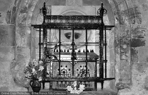 Photo of St Davids, Cathedral, The Casket, Holy Trinity Chapel c.1960