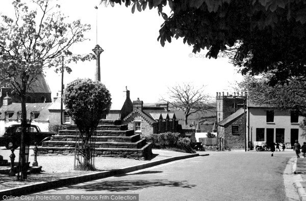 Photo of St Davids, Cross Square c.1955