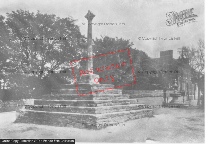 Photo of St Davids, Old Cross c.1955