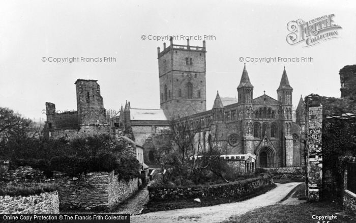 Photo of St Davids, The Cathedral c.1939