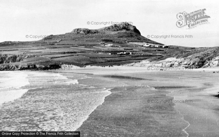 Photo of St Davids, Whitesands Bay c.1955