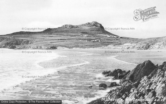 Photo of St Davids, Whitesands c.1960