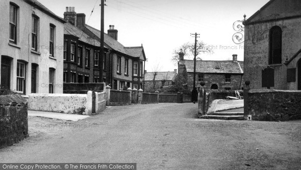 Photo of St Dennis, Fore Street c.1960