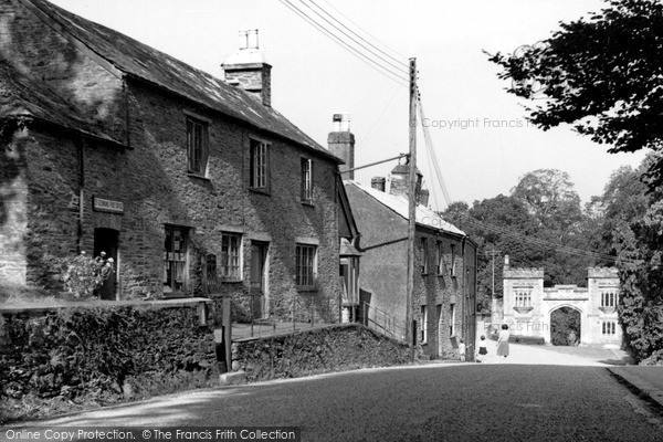 Photo of St Germans, The Post Office c.1955