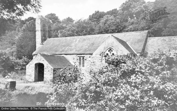 Photo of St Ishmaels, The Church c.1955