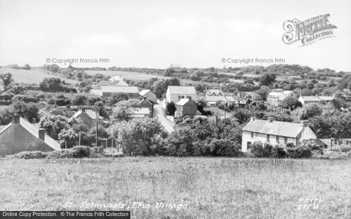 Photo of St Ishmaels, The Village c.1955