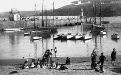 Children At The Harbour 1892, St Ives