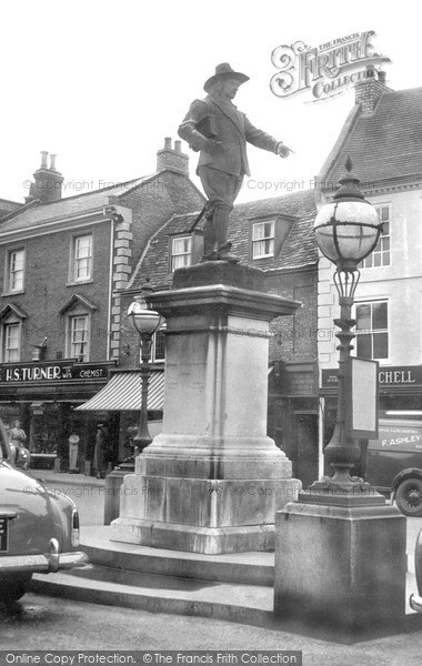 Photo of St Ives, Cromwell Memorial c.1955