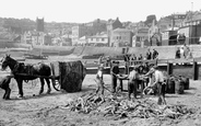 Harbour, Cleaning The Fish 1925, St Ives