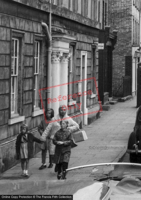Photo of St Ives, Mother And Daughters, The Broadway c.1965