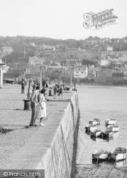 Onlookers At The Slipway c.1960, St Ives