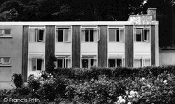 Poulson House, Treloyhan Manor c.1960, St Ives