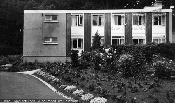 Photo of St Ives, Poulson House Treloyhan Manor c.1960