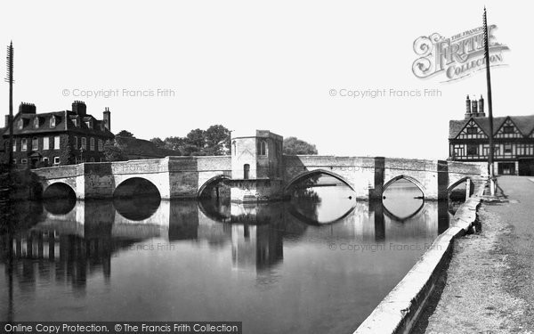 Photo of St Ives, The Bridge 1931