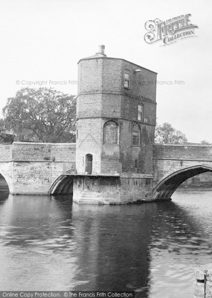 Photo of St Ives, The Bridge Chapel 1914