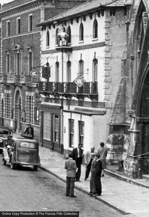 Photo of St Ives, The Golden Lion Hotel c.1955