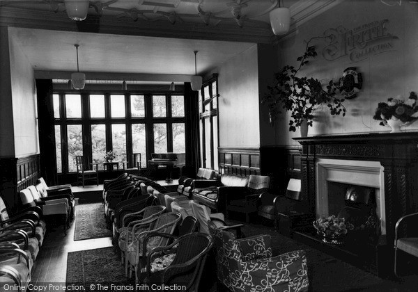 Photo of St Ives, The Hall, Treloyhan Manor c.1960