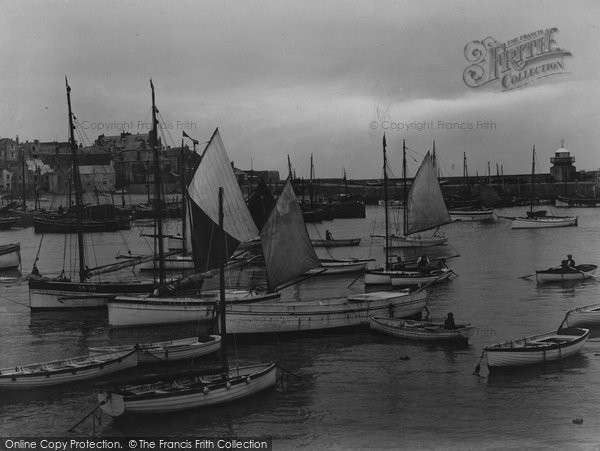 Photo of St Ives, The Harbour 1925