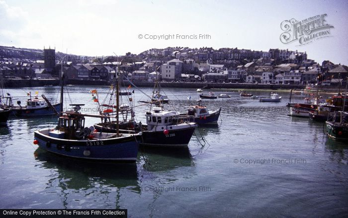 Photo of St Ives, The Harbour 1985