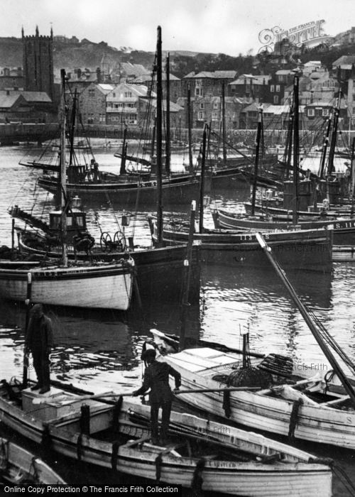 Photo of St Ives, The Harbour c.1910