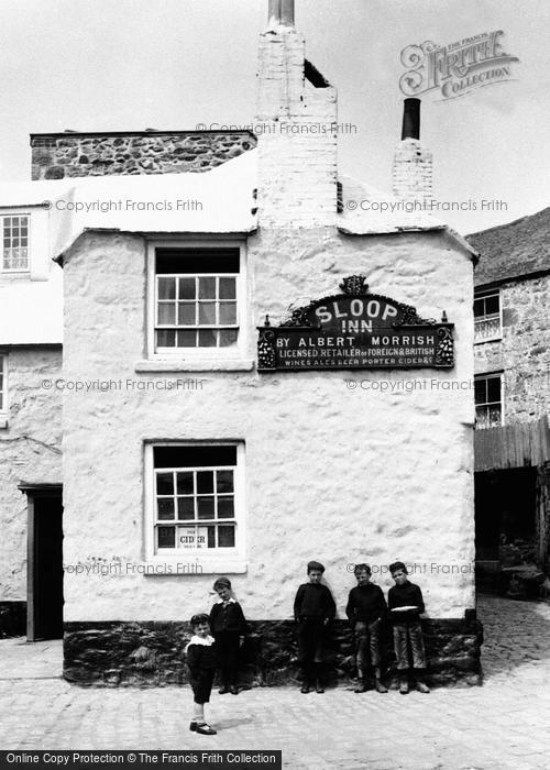 Photo of St Ives, The Sloop Inn 1906