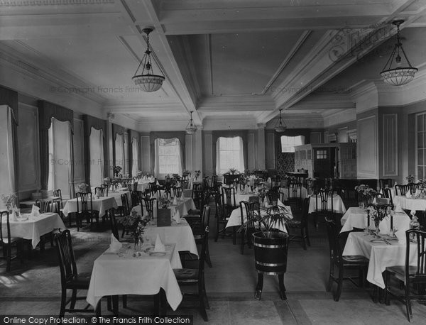 Photo of St Ives, Tregenna Castle Hotel Dining Room 1925